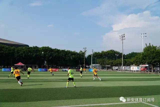 意甲-吉鲁双响波利塔诺破门 AC米兰2-2那不勒斯